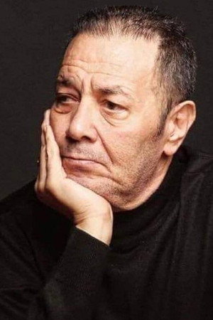 Photo of Yalçın Menteş from the Latest Netflix gallery