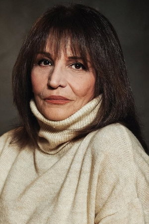 Photo of Şahika Tekand from the Latest Netflix gallery