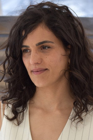 Photo of Emma Benestan from the Latest Netflix gallery