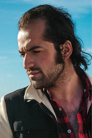 Photo of Vitz Almeida from the Latest Netflix gallery