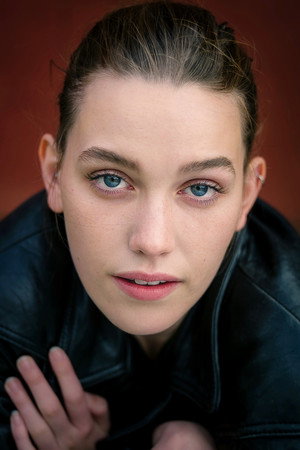 Victoria Pedretti photo