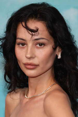 Photo of Alexa Demie from the Latest Netflix gallery