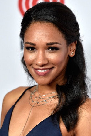 Candice Patton photo