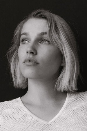 Thea Sofie Loch Næss photo
