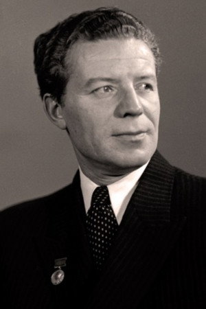 Photo of Vasiliy Makarov from the Latest Netflix gallery