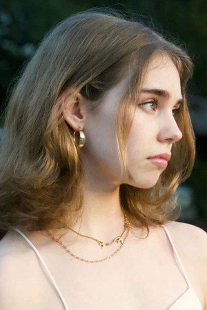 Photo of Savannah Harley from the Latest Netflix gallery