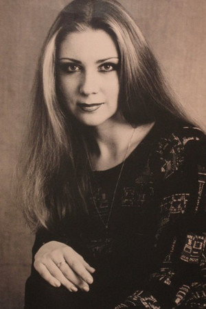 Yulianna Mikhnevich photo