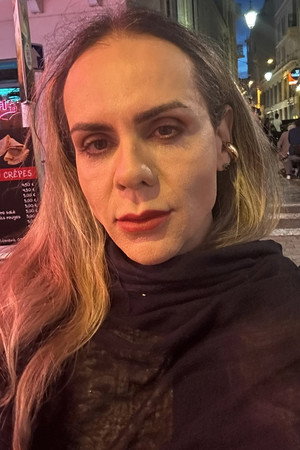 Photo of Luiza Shelling Tubaldini from the Latest Netflix gallery