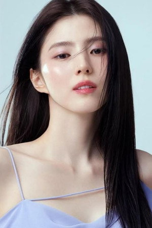 Photo of Han So-hee from the Latest Netflix gallery