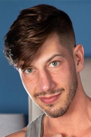 Photo of Jordan Starr from the Latest Netflix gallery