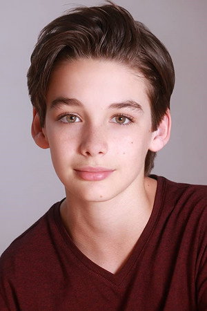 Photo of Dylan Kingwell from the Latest Netflix gallery