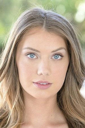 Photo of Elena Koshka from the Latest Netflix gallery