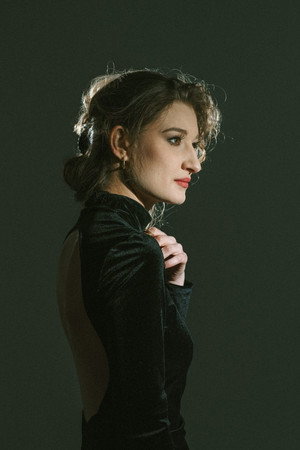 Photo of Anna Mészöly from the Latest Netflix gallery