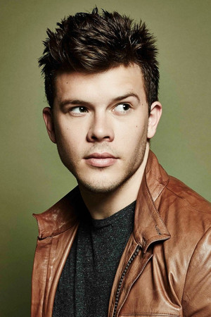 Jimmy Tatro photo