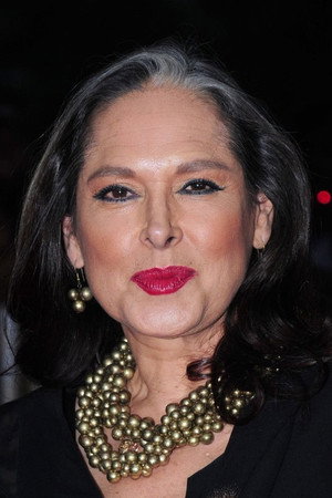 Photo of Isaura Espinoza from the Latest Netflix gallery