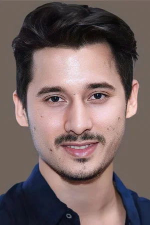 Photo of Nino Fernandez from the Latest Netflix gallery