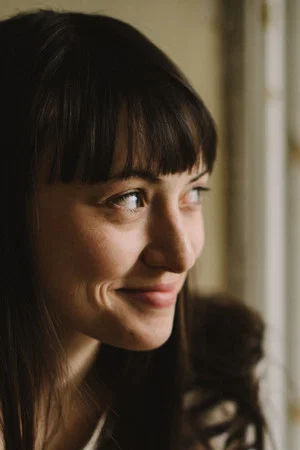 Photo of Isabel Shill from the Latest Netflix gallery