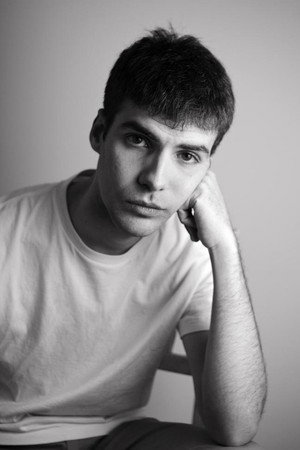 Photo of Álvaro Lucas from the Latest Netflix gallery