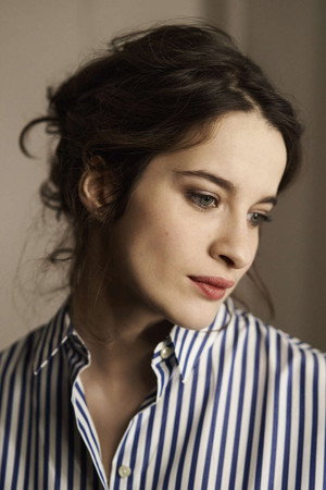 Rebecca Marder photo