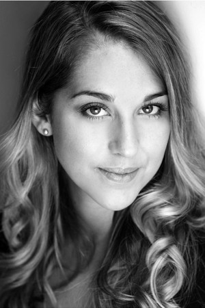 Photo of Leanna Wigginton from the Latest Netflix gallery