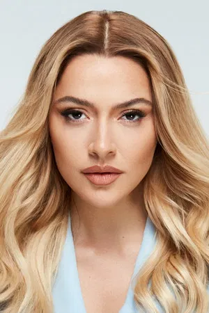 Hadise photo