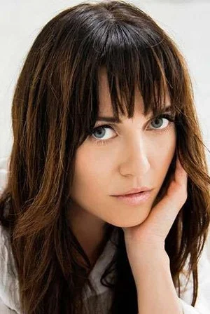 Photo of Mia Aegerter from the Latest Netflix gallery