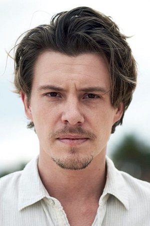 Xavier Samuel photo