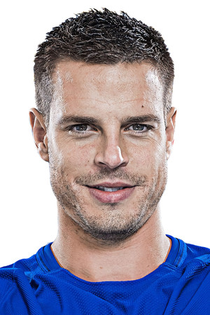 Photo of César Azpilicueta from the Latest Netflix gallery