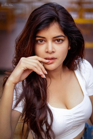 Madhumita Sarkar photo