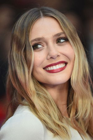 Elizabeth Olsen photo