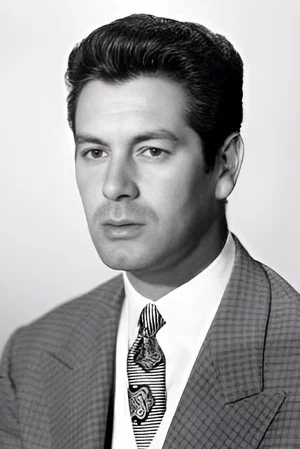 Photo of José Suárez from the Latest Netflix gallery