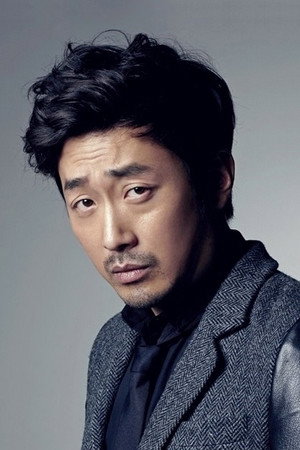 Ha Jung-woo photo