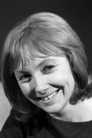 Maureen O'Brien photo