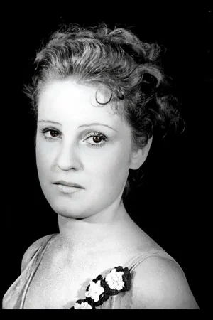Photo of Lyne Lassalle from the Latest Netflix gallery