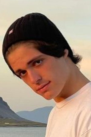 Photo of Bruno Loza from the Latest Netflix gallery