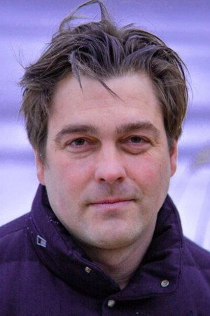 Photo of Peter Birch from the Latest Netflix gallery