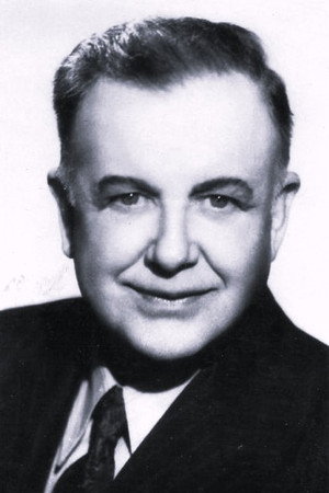 Photo of Julian Eltinge from the Latest Netflix gallery
