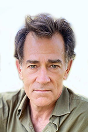 Photo of Andrew Philpot from the Latest Netflix gallery
