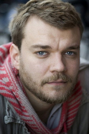 Pilou Asbæk photo