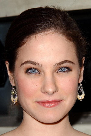 Caroline Dhavernas photo