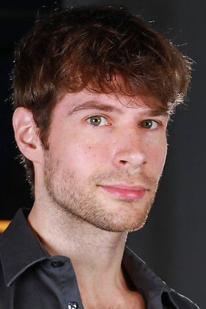 Photo of David Skylar from the Latest Netflix gallery