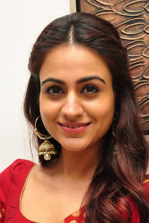 Aksha Pardasany photo
