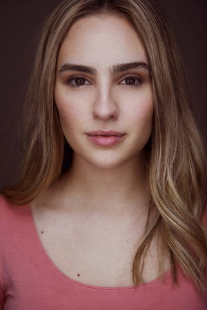 Photo of Emma Elle Paterson from the Latest Netflix gallery