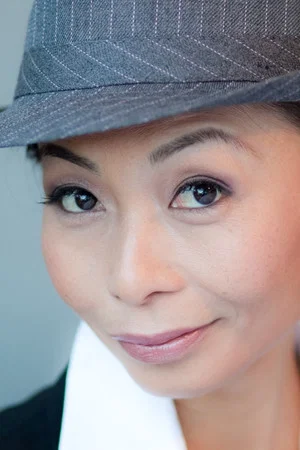 Photo of Sulinh Lafontaine from the Latest Netflix gallery