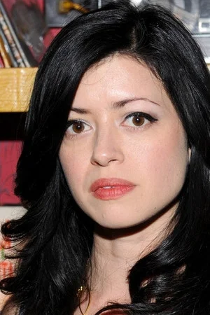 Photo of Natalia Leite from the Latest Netflix gallery