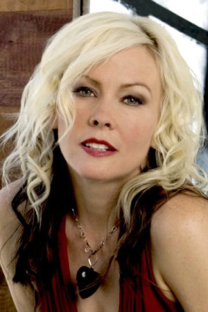 Terri Nunn photo