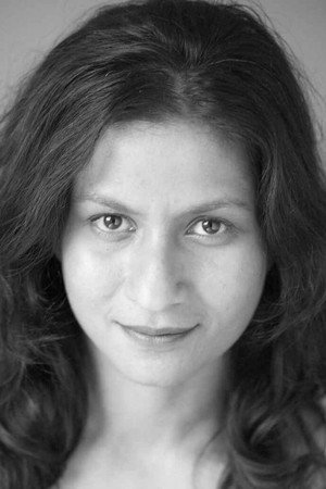 Thusitha Jayasundera photo