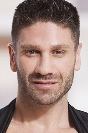 Photo of Craig Daniel from the Latest Netflix gallery