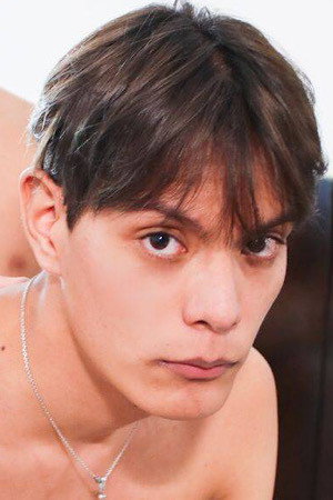 Photo of Santi Gollen from the Latest Netflix gallery