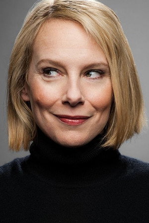 Photo of Amy Ryan from the Latest Netflix gallery
